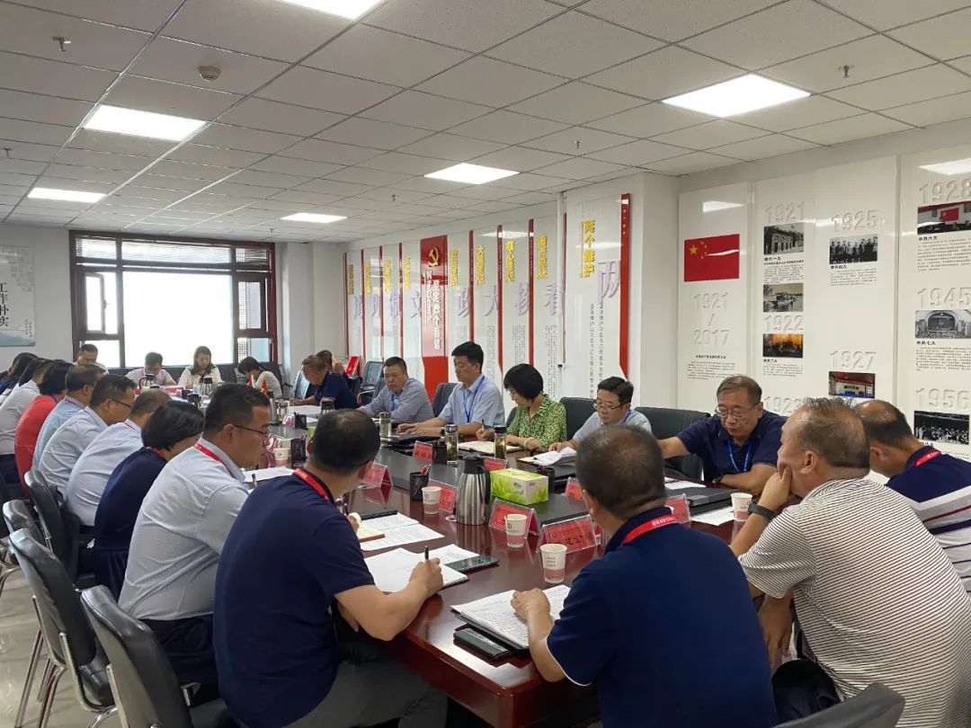 坚定信心 加压奋进 | AB娱乐集团深入学习贯彻兰州新区获批国家级新区10周年刷新生长座谈会聚会精神-兰州新区AB娱乐集团门户网站