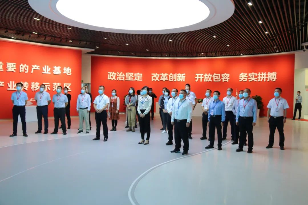 坚定信心 加压奋进 | AB娱乐集团深入学习贯彻兰州新区获批国家级新区10周年刷新生长座谈会聚会精神-兰州新区AB娱乐集团门户网站