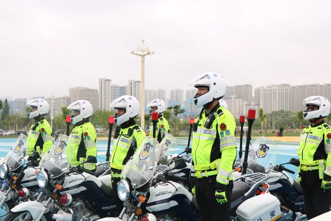 爱心送考 助梦远航 | 兰州新区“高考直通车”正式发车-兰州新区AB娱乐集团门户网站