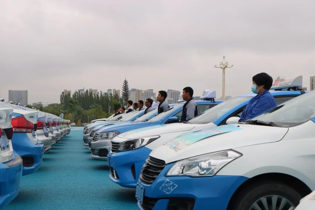 爱心送考 助梦远航 | 兰州新区“高考直通车”正式发车-兰州新区AB娱乐集团门户网站
