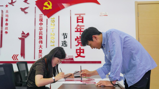 AB娱乐-科技赋能场景,让娱乐更有趣!