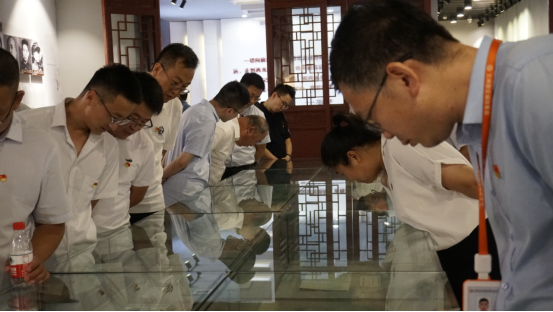 AB娱乐-科技赋能场景,让娱乐更有趣!