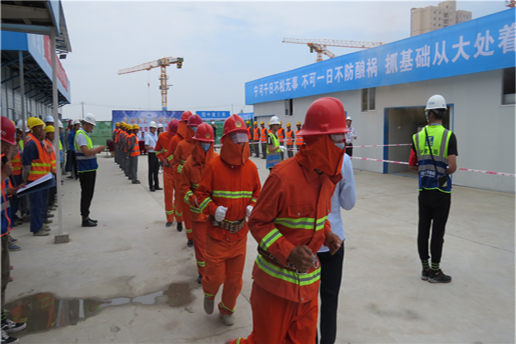 铁投公司开展火灾清静事故应抢救援演练-兰州新区AB娱乐集团门户网站