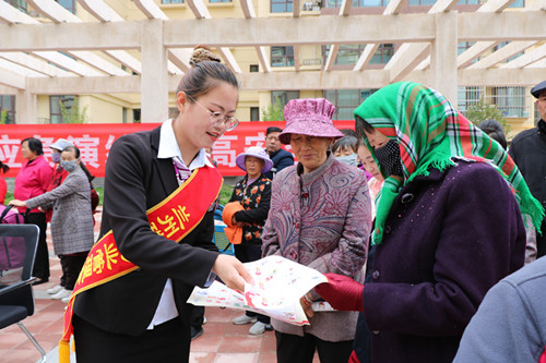 瑞岭物业开展消防应急演练-兰州新区AB娱乐集团门户网站