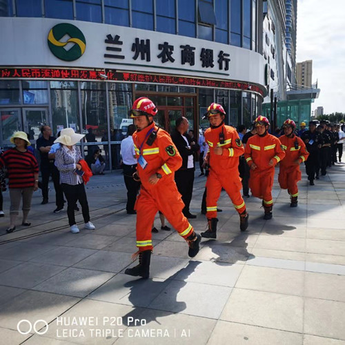 新区瑞岭物业公司开展电梯应急演练?增强清静提防意识-兰州新区AB娱乐集团门户网站