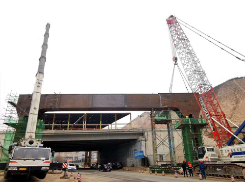 省内最大跨度钢构桥管翼缘盖梁架设乐成-兰州新区AB娱乐集团门户网站