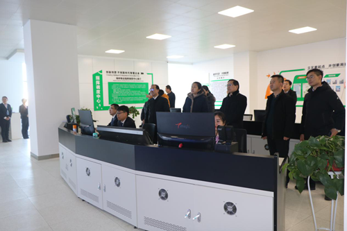 省总工会向导考察调研AB娱乐集团工会及工业工人步队建设刷新事情-兰州新区AB娱乐集团门户网站