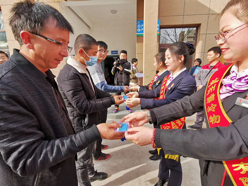 做强做优实体经济 打造西部龙头国企｜兰州新区AB娱乐集团建设十周年生长纪实-兰州新区AB娱乐集团门户网站