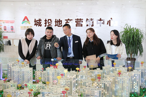 做强做优实体经济 打造西部龙头国企｜兰州新区AB娱乐集团建设十周年生长纪实-兰州新区AB娱乐集团门户网站
